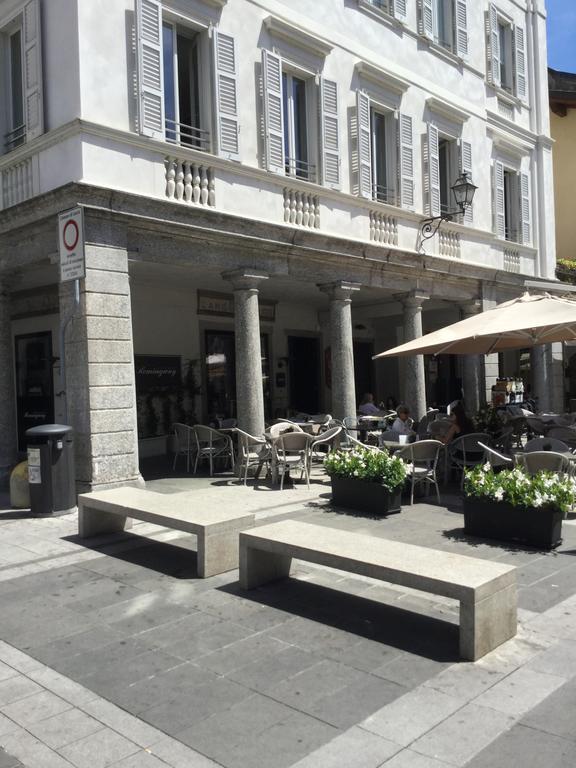 La Casa Nella Corte Lecco Exterior foto