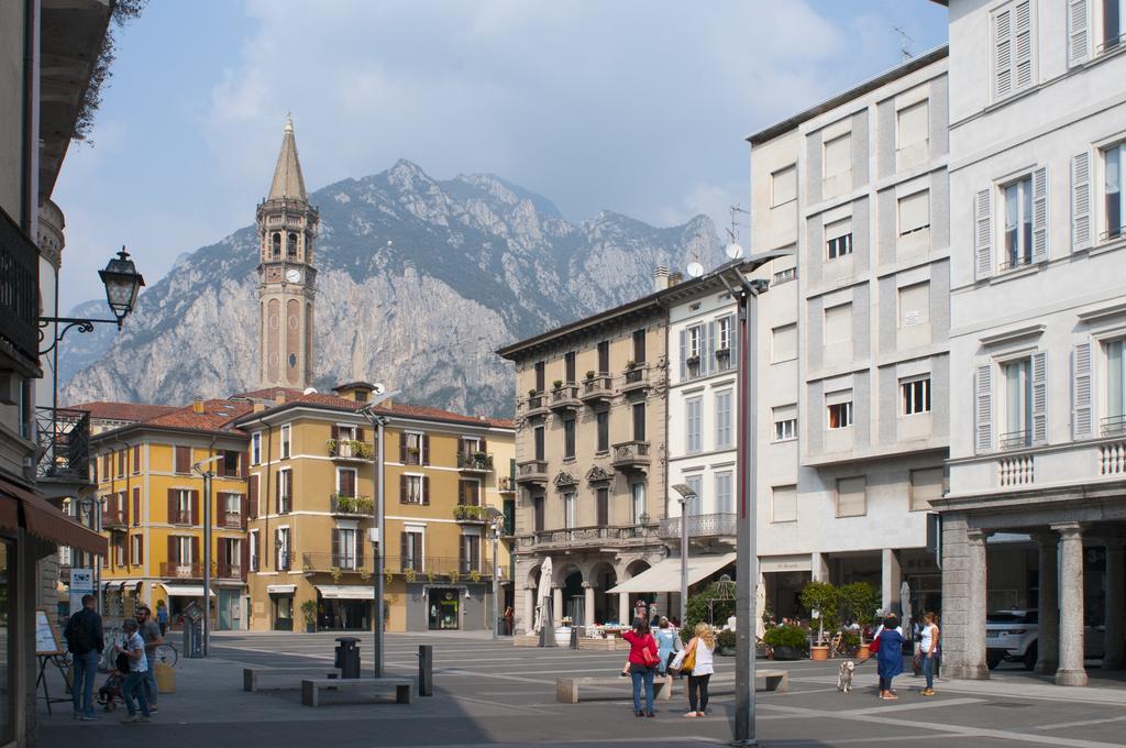 La Casa Nella Corte Lecco Exterior foto